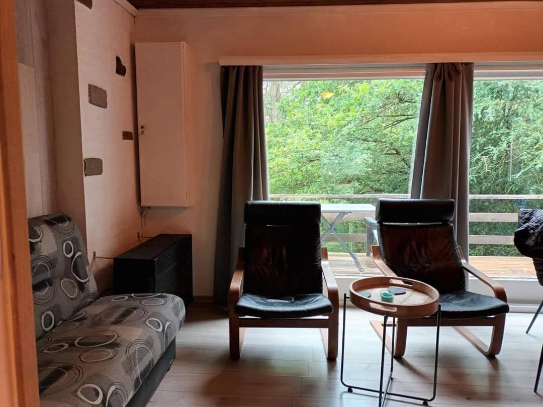 Villa Au repos de Zoé à Waulsort Extérieur photo